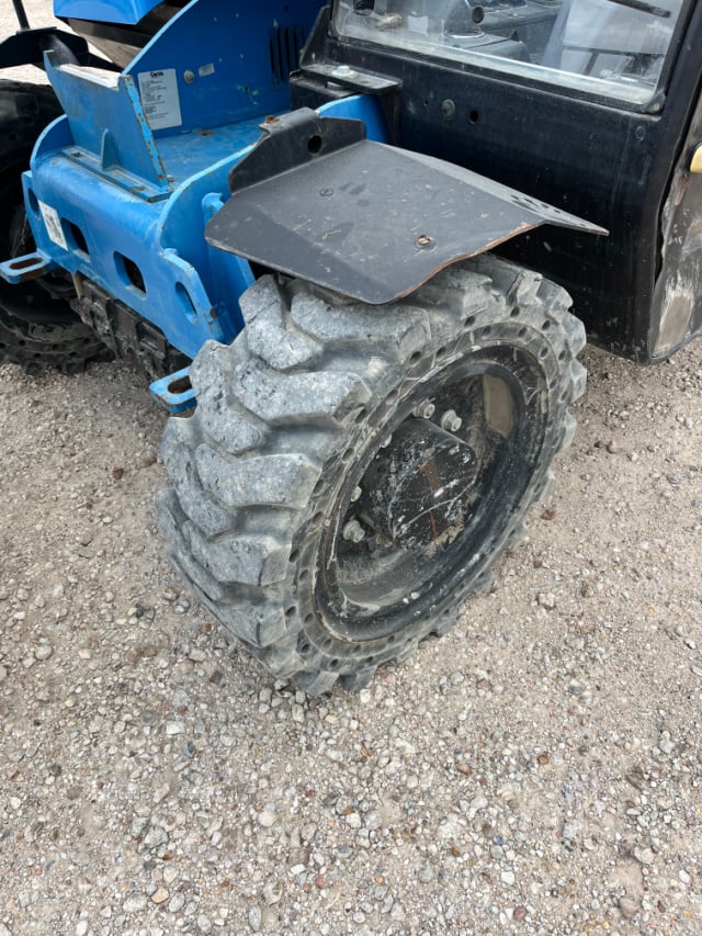 Used 2019 GENIE GTH-5519 Telehandler Forklift