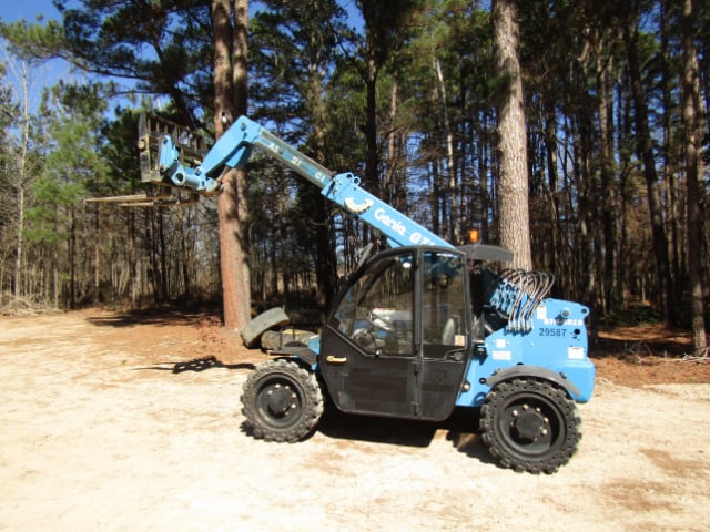 Used 2019 GENIE GTH-5519 Telehandler Forklift