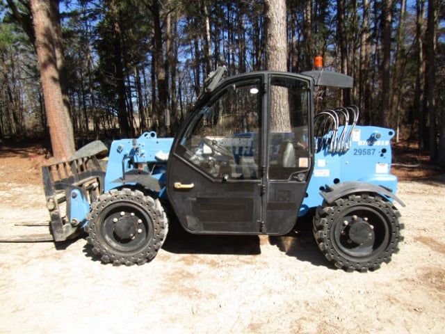 Used 2019 GENIE GTH-5519 Telehandler Forklift