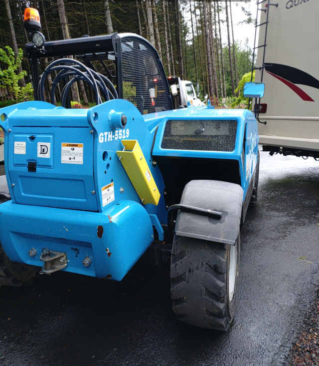 Used 2019 GENIE GTH-5519 Telehandler Forklift
