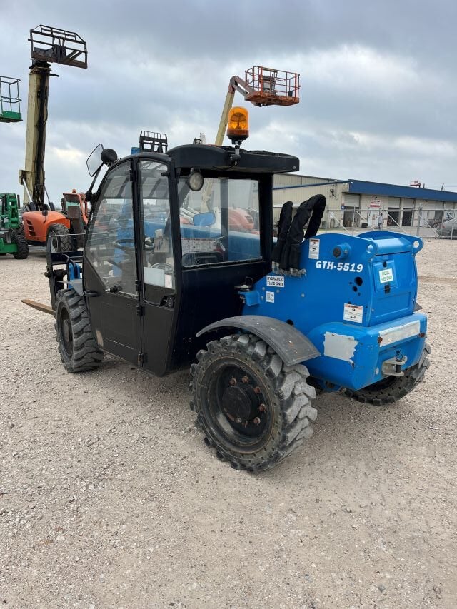 Used 2019 GENIE GTH-5519 Telehandler Forklift