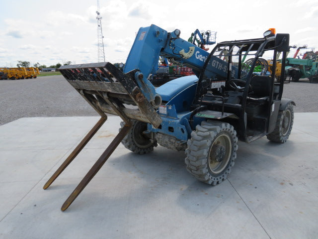 Used 2017 GENIE GTH-5519 Telehandler Forklift
