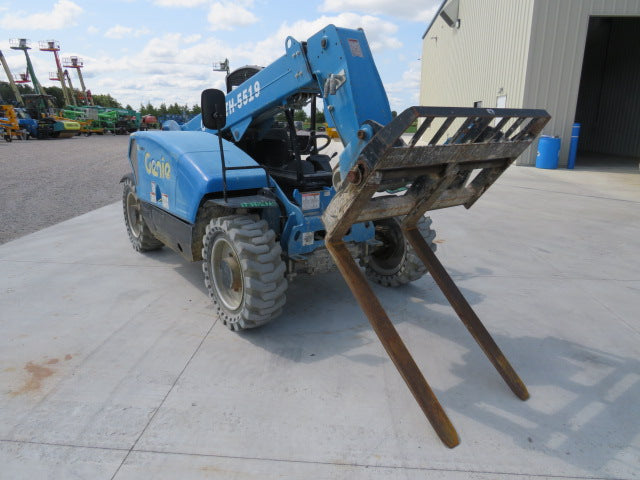 Used 2017 GENIE GTH-5519 Telehandler Forklift