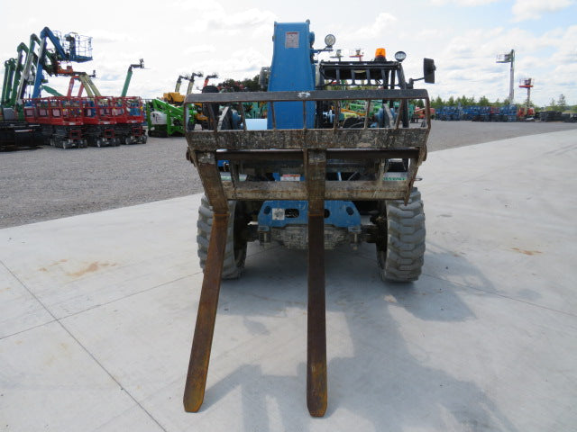 Used 2017 GENIE GTH-5519 Telehandler Forklift