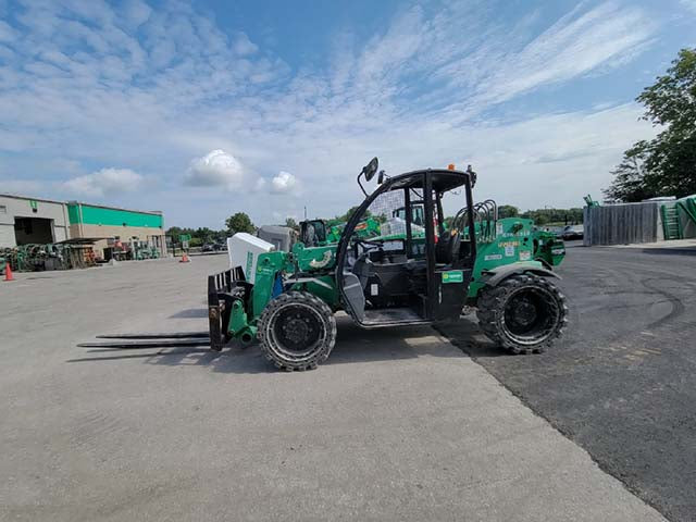 Used 2017 GENIE GTH-5519 Telehandler Forklift