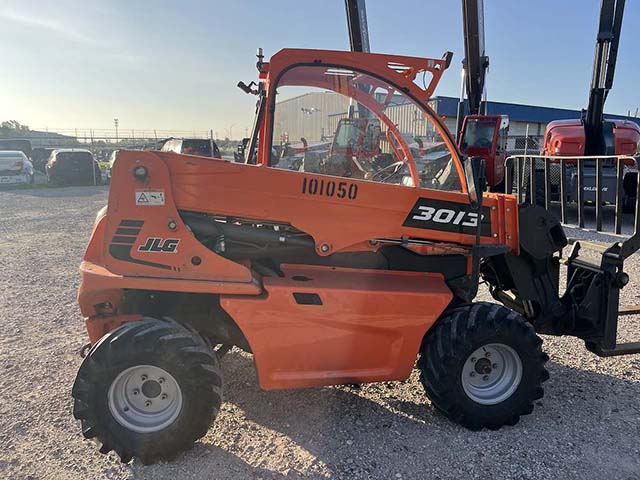 Used 2020 SKYTRAK 3013 Telehandler Forklift