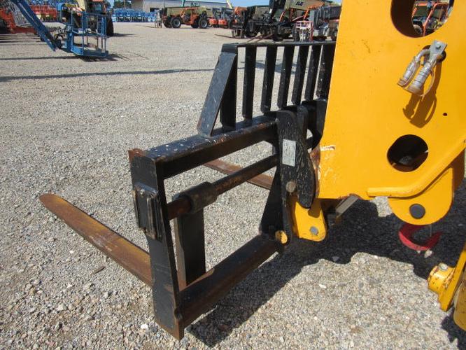 Used 2023 JCB 510-56 Telehandler Forklift, photo 9
