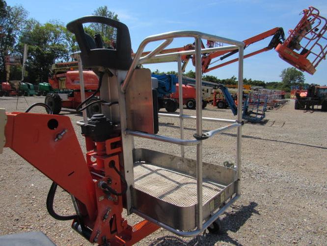Used 2019 JLG T350 Towable Boom Lift, photo 12