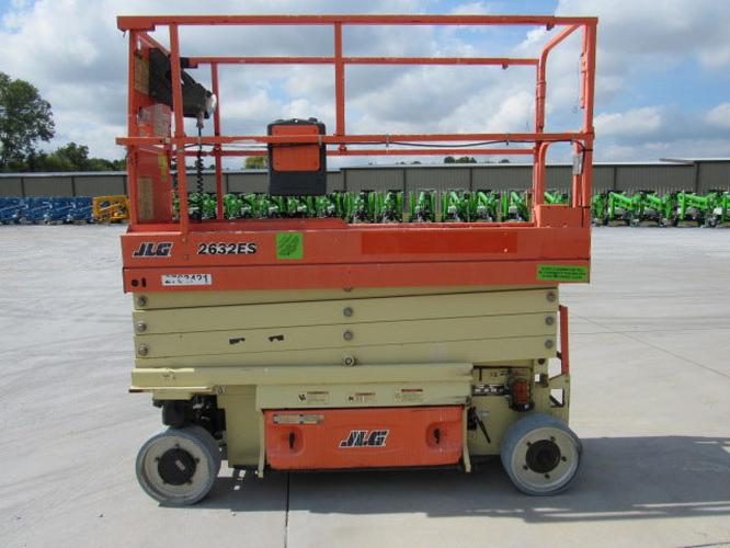 Used 2019 JLG 2632ES Scissor Lift