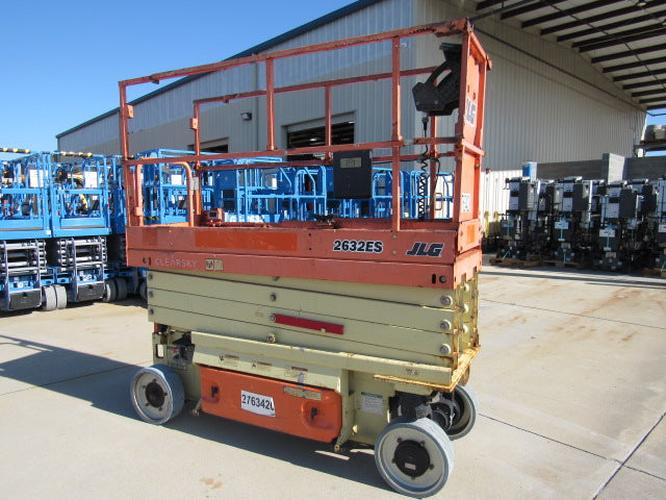 Used 2019 JLG 2632ES Scissor Lift, photo 4