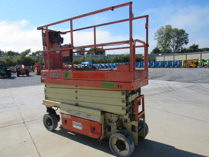 Used 2019 JLG 2632ES Scissor Lift, photo 8