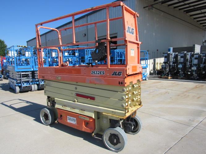 Used 2019 JLG 2632ES Scissor Lift, photo 4
