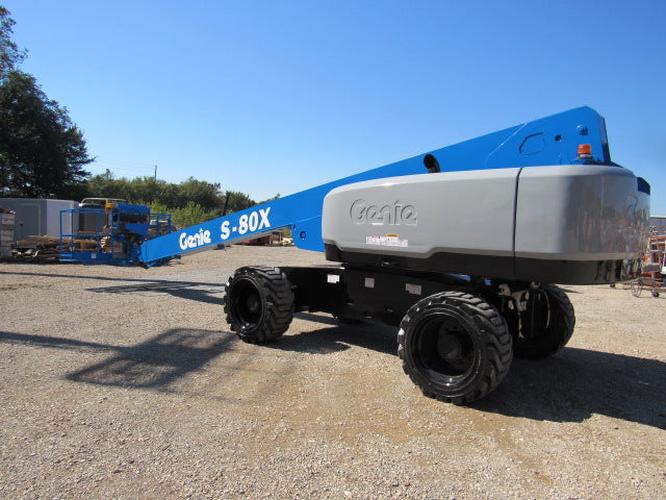 Used 2017 GENIE S-80X Telescopic Boom Lift, photo 8