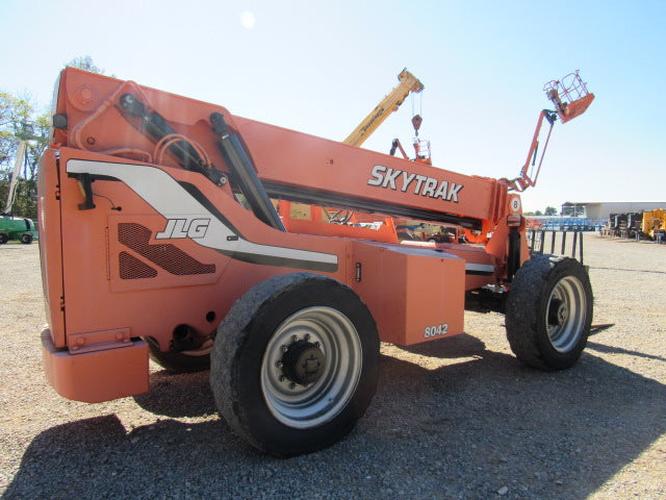 Used 2015 SKYTRAK 8042 Telehandler Forklift, photo 6