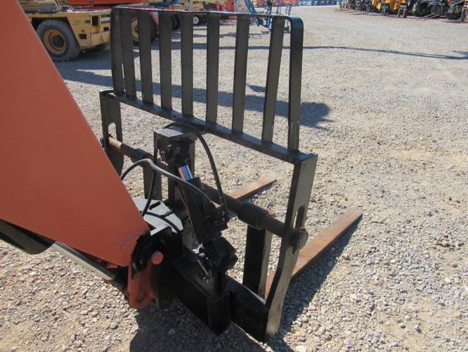 Used 2015 SKYTRAK 8042 Telehandler Forklift, photo 10