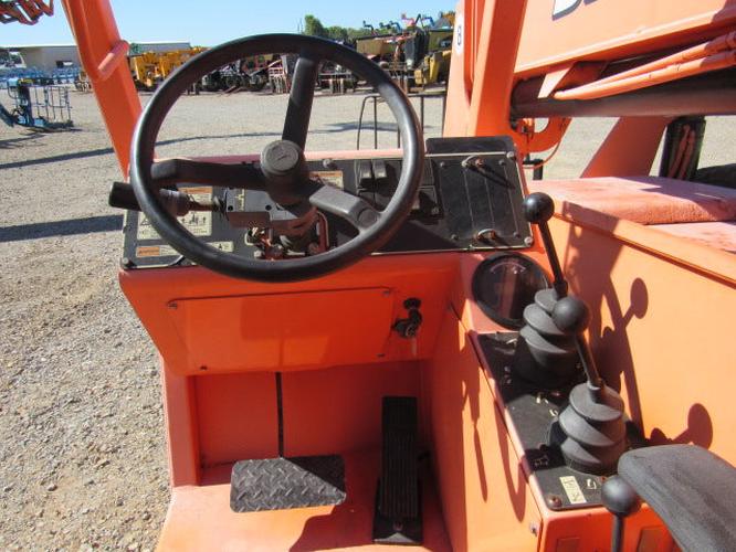 Used 2015 SKYTRAK 8042 Telehandler Forklift, photo 23