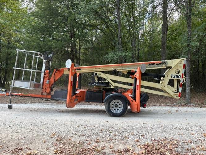 Used 2019 JLG T350 Towable Boom Lift