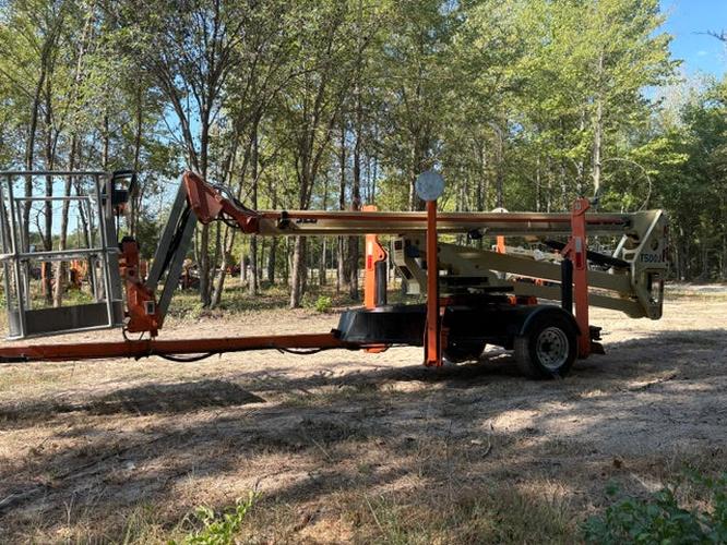 Used 2019 JLG T500J Towable Boom Lift