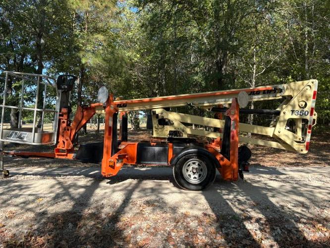 Used 2019 JLG T350 Towable Boom Lift, photo 1