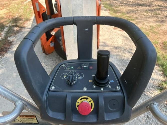 Used 2019 JLG T500J Towable Boom Lift, photo 10