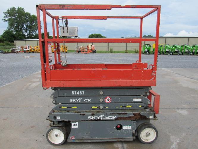Used 2019 SKYJACK SJ3219 Scissor Lift