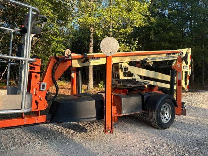 Used 2019 JLG T350 Towable Boom Lift, photo 3