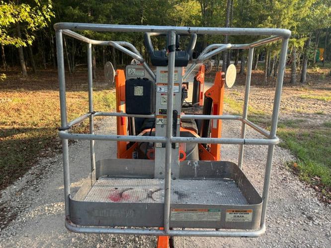 Used 2019 JLG T350 Towable Boom Lift, photo 10
