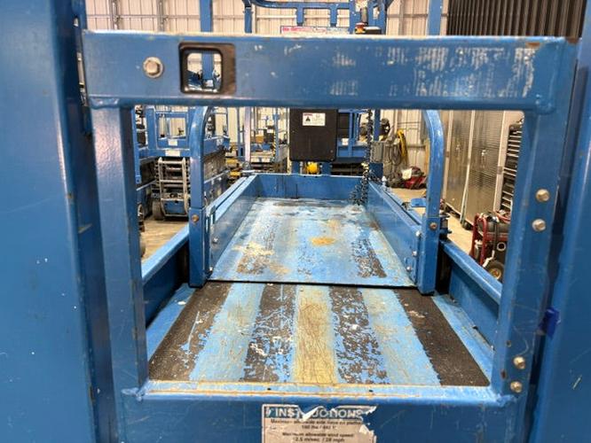 Used 2019 GENIE GS-2632 Scissor Lift, photo 7