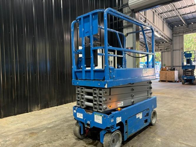 Used 2019 GENIE GS-1930 Scissor Lift, photo 4