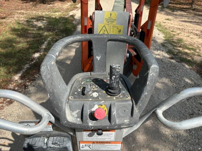 Used 2019 JLG T500J Towable Boom Lift, photo 8