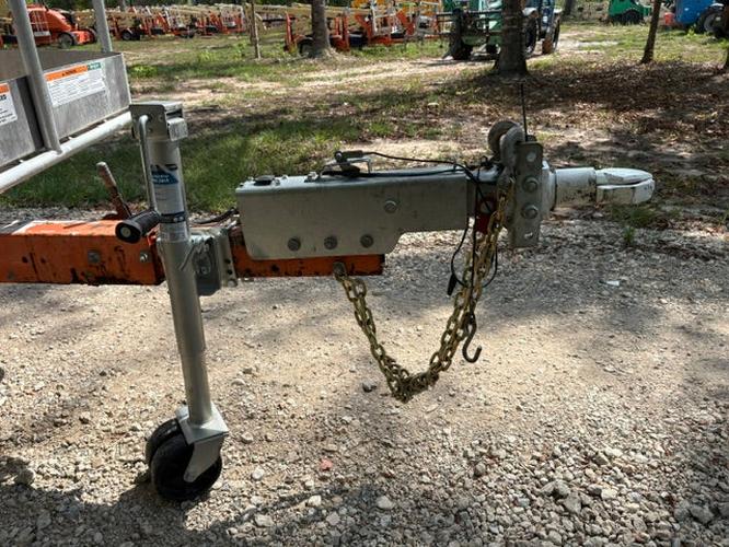 Used 2019 JLG T500J Towable Boom Lift, photo 10