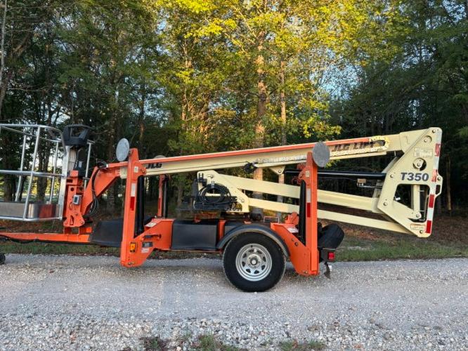 Used 2019 JLG T350 Towable Boom Lift, photo 1