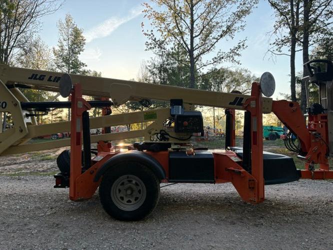 Used 2019 JLG T350 Towable Boom Lift, photo 5