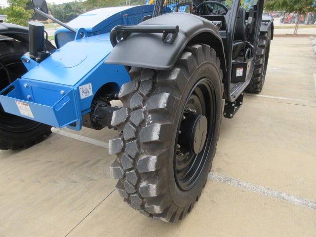 New 2025 GENIE GTH-844 Telehandler Forklift