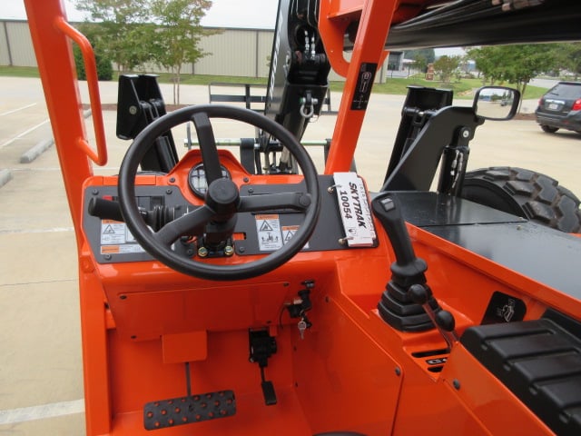 New 2026 SKYTRAK 10054 Telehandler Forklift