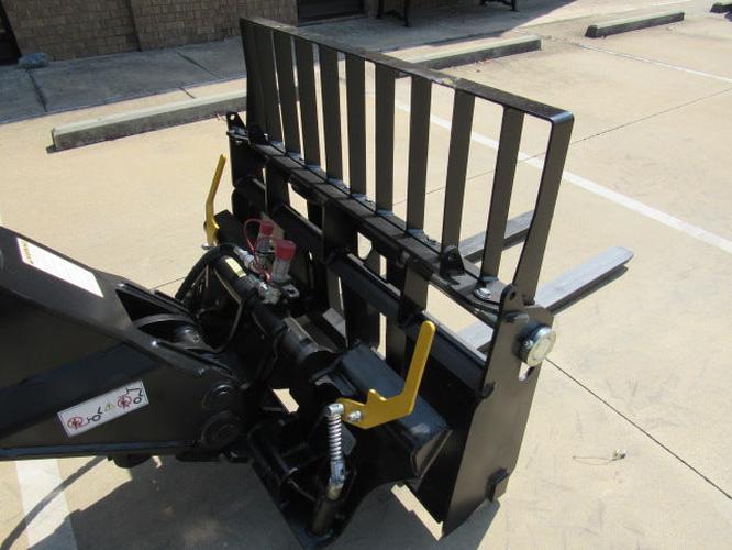 New 2024 MANITOU ULM 412 H Telehandler Forklift, photo 12