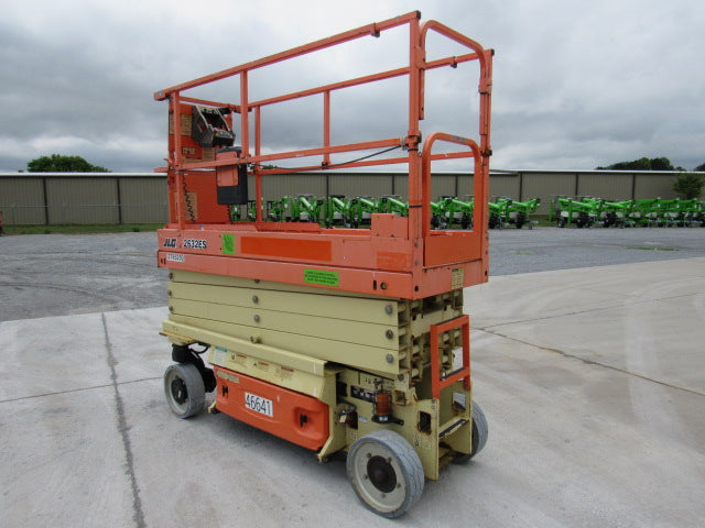 Used 2019 JLG 2632ES Scissor Lift