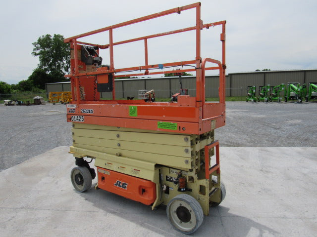 Used 2019 JLG 2632ES Scissor Lift