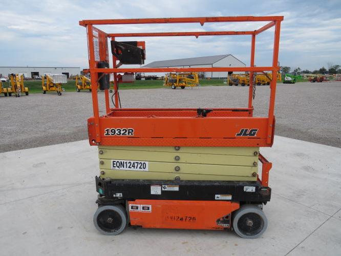 Used 2020 JLG 1932R Scissor Lift