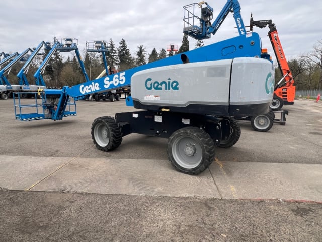 Used 2017 GENIE S-65 Telescopic Boom Lift
