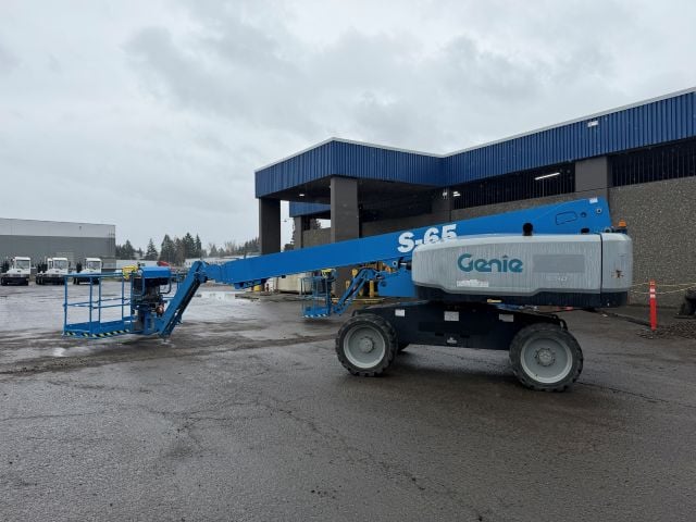 Used 2018 GENIE S-65 Telescopic Boom Lift