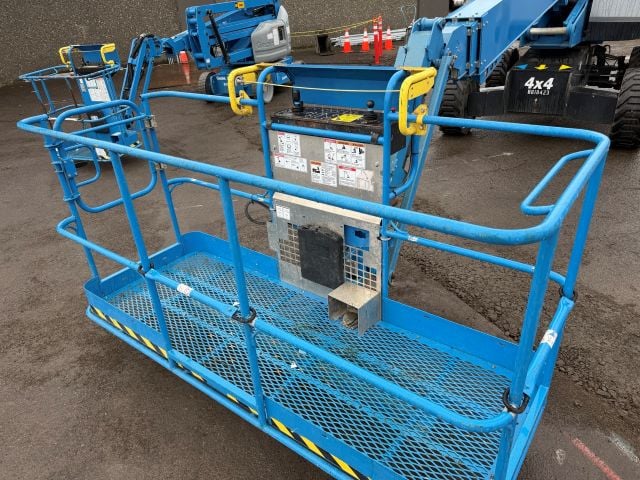Used 2018 GENIE S-65 Telescopic Boom Lift