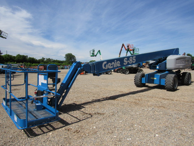 Used 2016 GENIE S-85 Telescopic Boom Lift