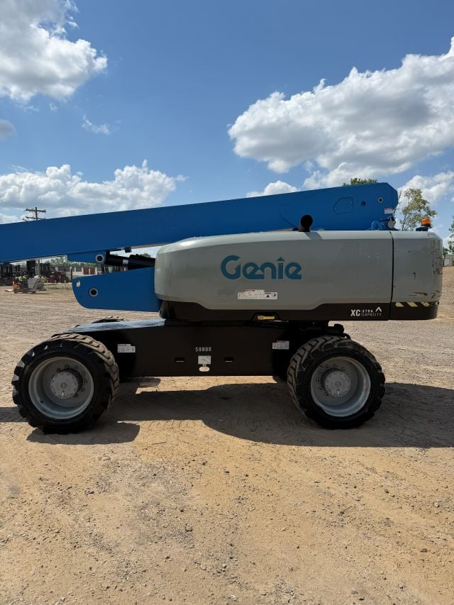 Used 2018 GENIE S-85 XC Telescopic Boom Lift