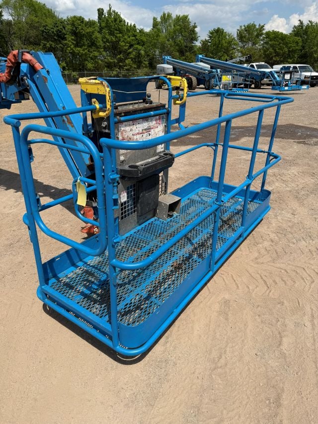 Used 2018 GENIE S-85 XC Telescopic Boom Lift