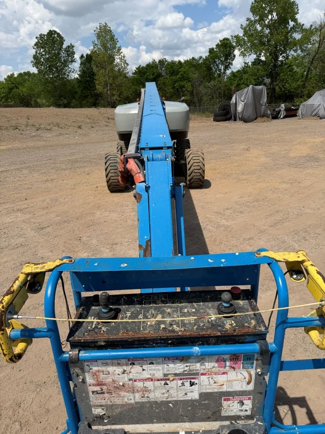 Used 2018 GENIE S-85 XC Telescopic Boom Lift