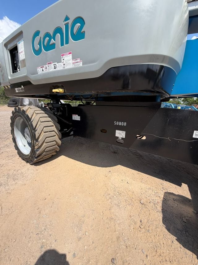 Used 2018 GENIE S-85 XC Telescopic Boom Lift