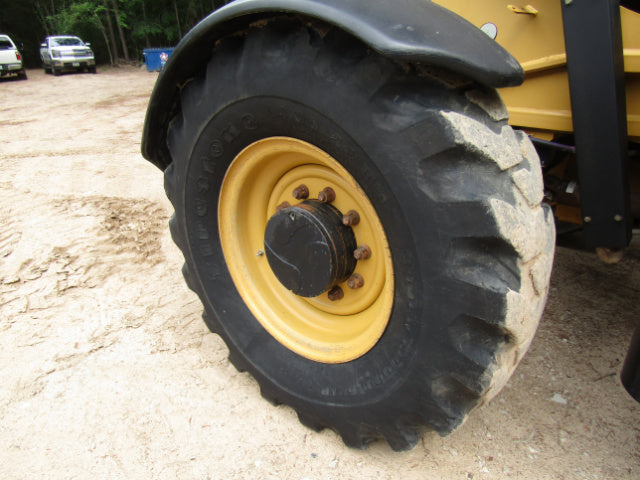 Used 2014 CAT TL943C Telehandler Forklift