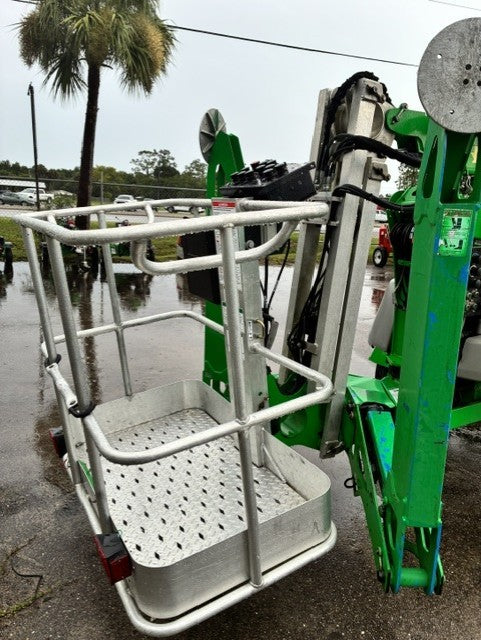 Used 2017 GENIE TZ-50 Towable Boom Lift