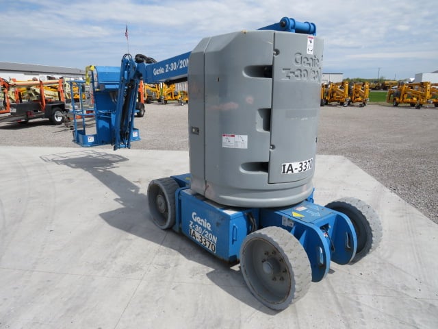 Used 2017 GENIE Z-30/20N RJ Articulating Boom Lift